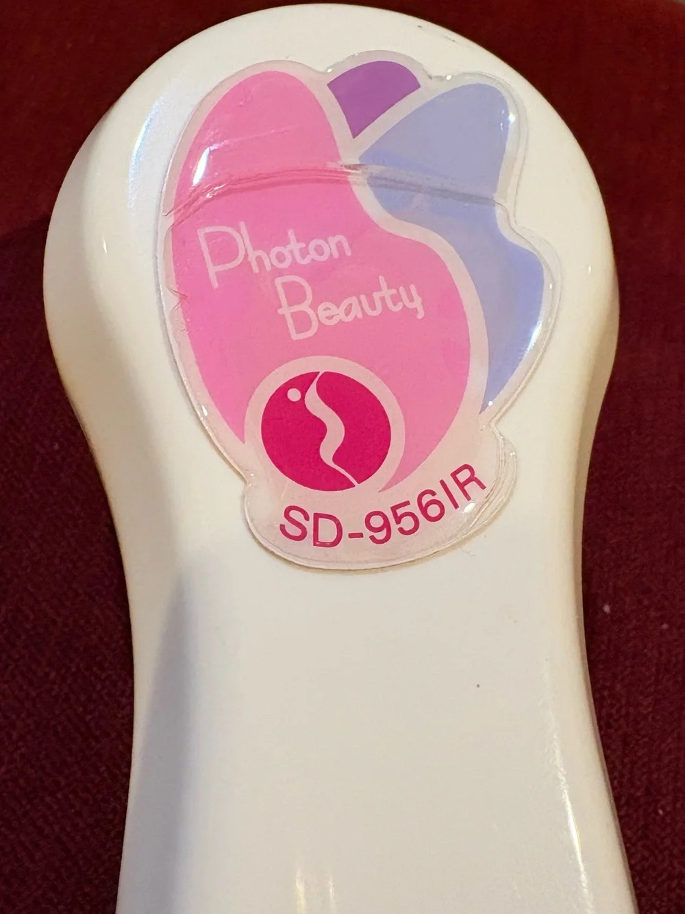 Handheld Facial Beauty Massager Wand - Made in Taiwan